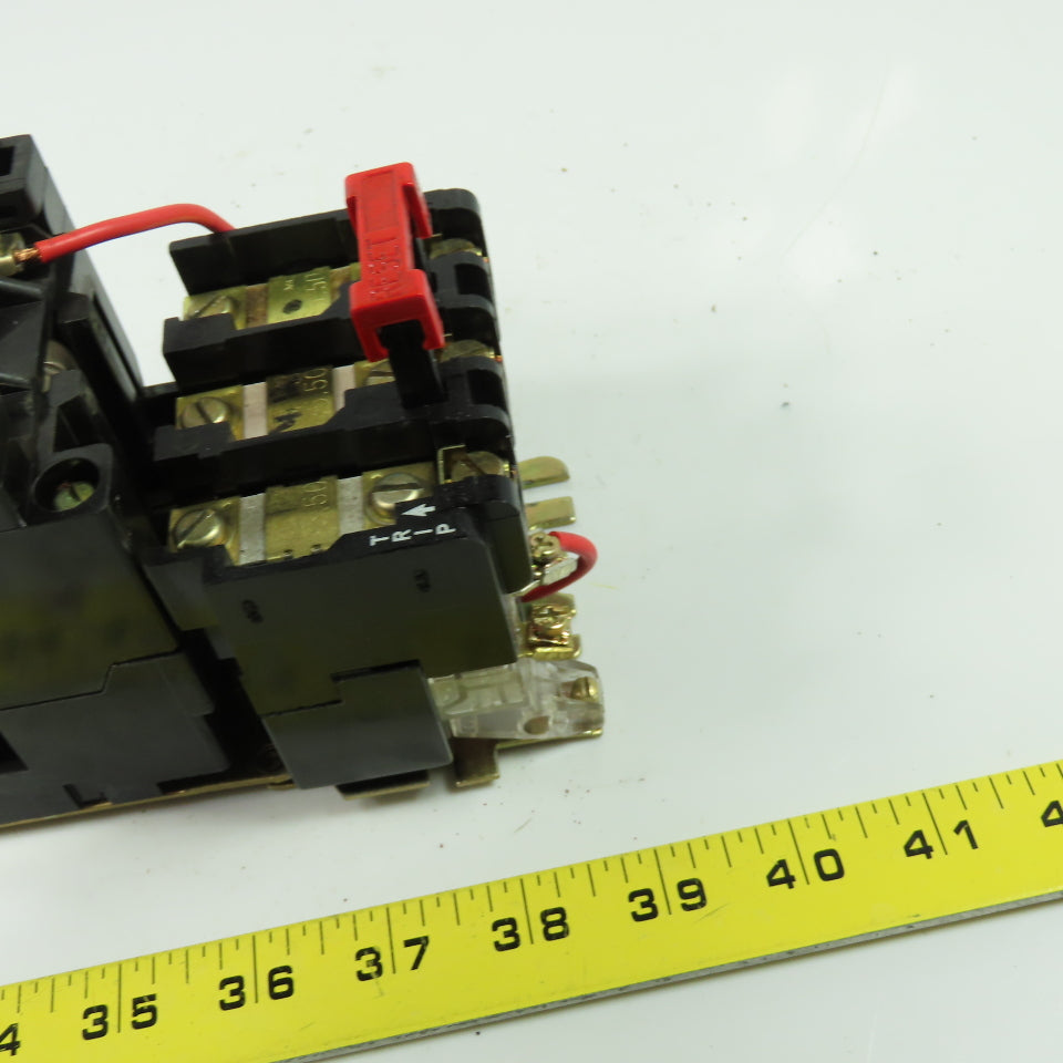 Square D 8536-SA0-12 Ser B Motor Starter 1.5-2HP 600VAC Max