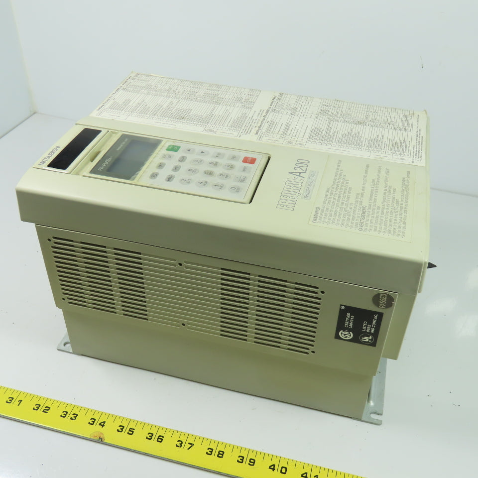 Mitsubishi FR-A220E-7.5K-UL 200-230VAC 52A AC Inverter Drive 50/60 Hz 10 HP 3P