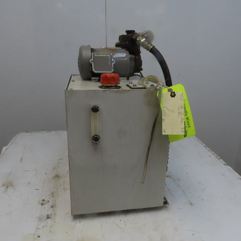 13.5 Gal Hydraulic Power Unit 200-220V 3 Ph From a Yamazaki Mazak CNC