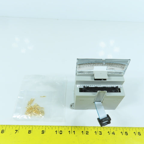Allen Bradley 1762-IQ32T Ser A Rev B MicroLogix Sink/Source Input (Tested)