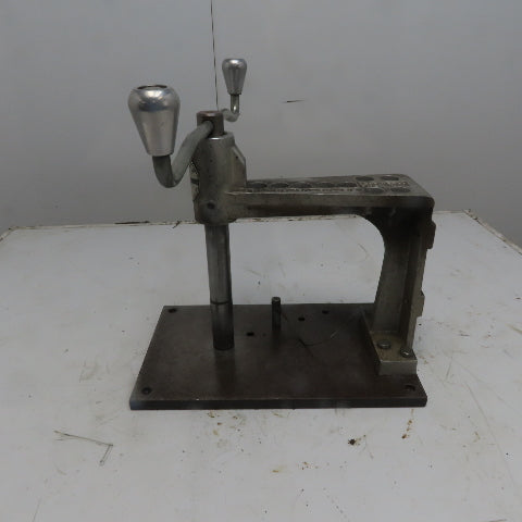 Cedarberg Industries  E-Z Tapper Manual Hand Tap  8" Throat USA No Collets