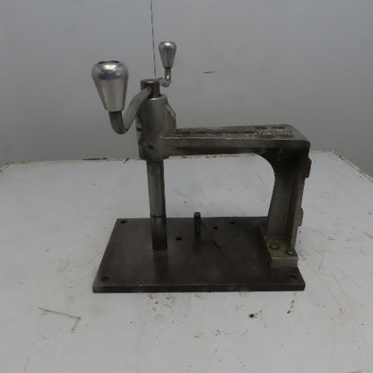 Cedarberg Industries  E-Z Tapper Manual Hand Tap  8" Throat USA No Collets