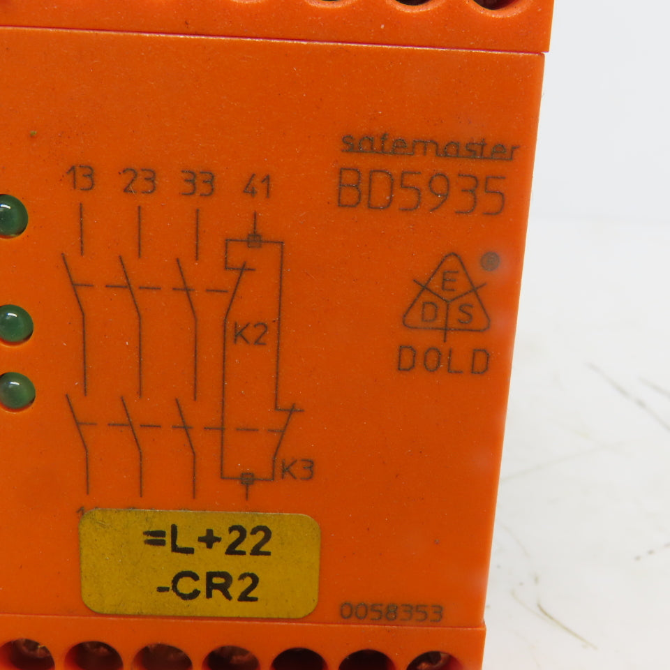 E.Dold & Sohne BD5935.48/824/61 460V 50/60Hz E- Stop Safety Relay Module