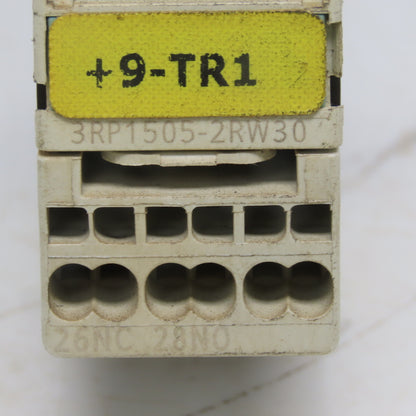 Siemens 3RP1505-2RW30 Timing Relay 3 Pole 24VDC 240V