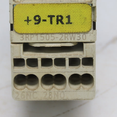Siemens 3RP1505-2RW30 Timing Relay 3 Pole 24VDC 240V