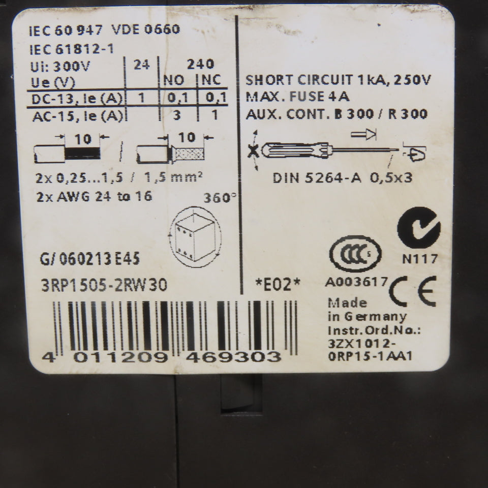 Siemens 3RP1505-2RW30 Timing Relay 3 Pole 24VDC 240V