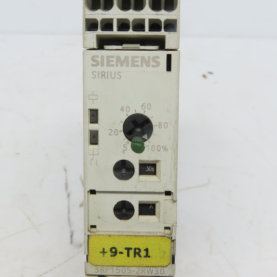 Siemens 3RP1505-2RW30 Timing Relay 3 Pole 24VDC 240V