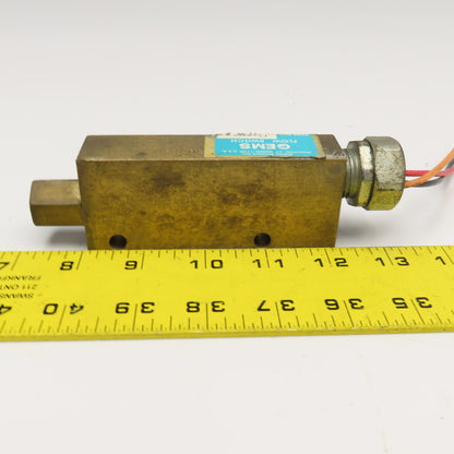 Gems 26915 FS-925 Flow Switch .25 GPM 120/240V 1/4" NPT