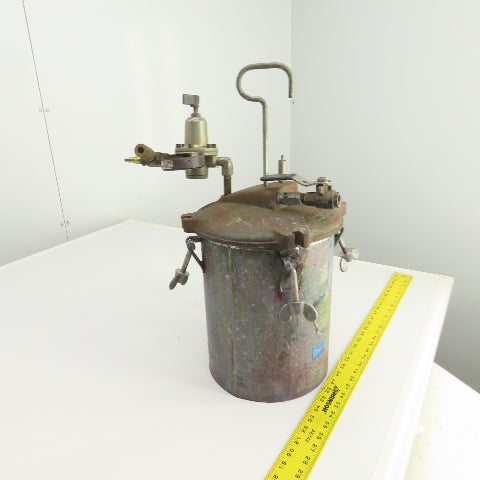 2.5 Gallon Steel Paint Pressure Pot Canister Tank 60PSI W/ Regulator (Needs Seal