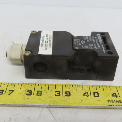 Schmersal AZ 16-02ZVRK-M16 Safety Interlock Switch