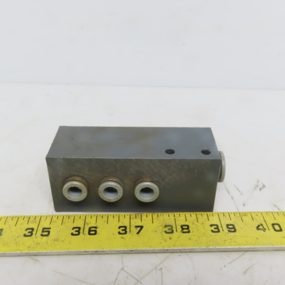 AVS Romer V 43-0077-12.ZF Composite Pneumatic Manifold Block 12mm to 8mm