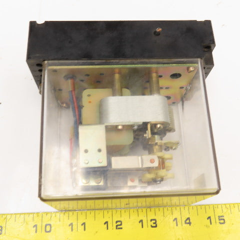 E. Dold u Sohne F 830.44 Relay 110V 50/60Hz 6A 220V