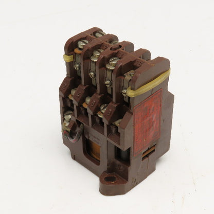 Klockner Moeller DIL 00-62/59 300VAC 10A Contactor 110V Coil