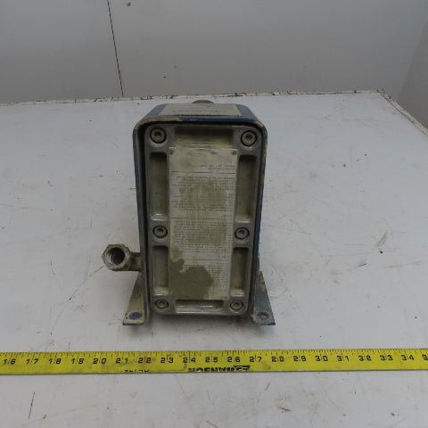 NORDSON 245674 NH-4 NH4 Fluid Heater 3/8"NPT Inlet Outlet 230V 3A 1PH