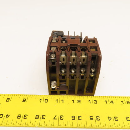 Klockner Moeller DIL0-41 600V Contactor 110V Coil Z0-2.1-CNA Overload 1.2-2.1A