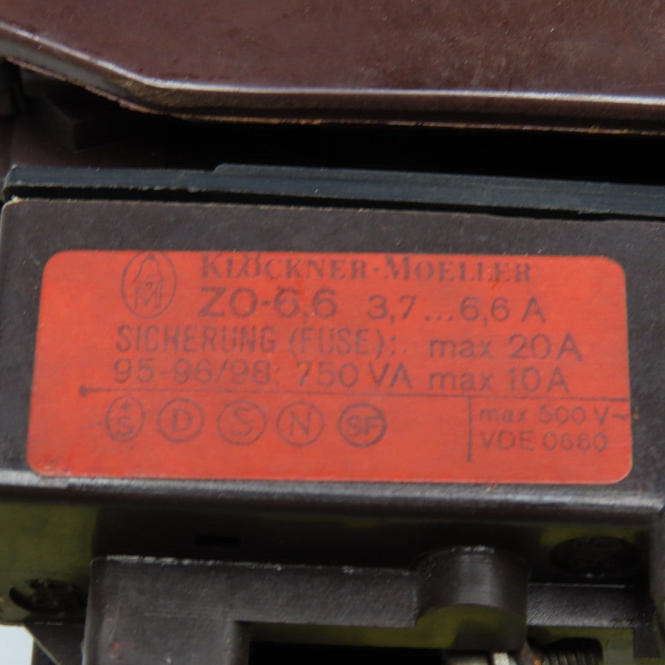 Klockner Moeller DIL0-41-NA 600V Contactor 110V Coil Z0-1.2 Overload 0.68-1.2A