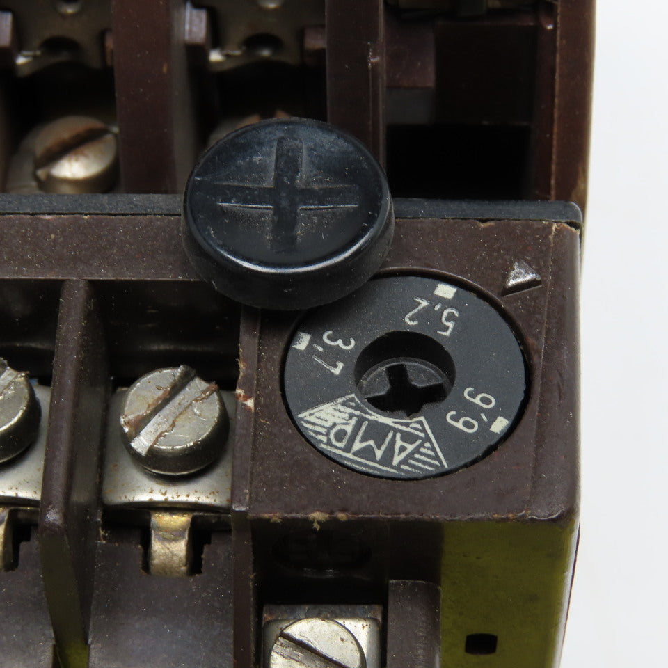 Klockner Moeller DIL0-41-NA 600V Contactor 110V Coil Z0-1.2 Overload 0.68-1.2A