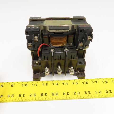 Klockner Moeller DIL 3-22 600V 75Hp MAX Contactor 110V 60Hz Coil
