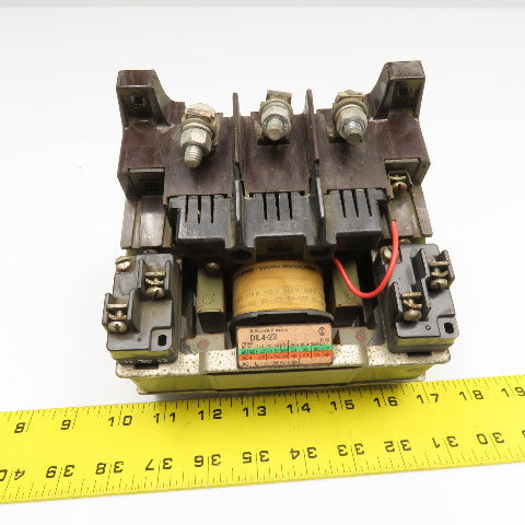 Klockner Moeller DIL 4-22 600V 125Hp MAX Contactor 110V 60Hz Coil