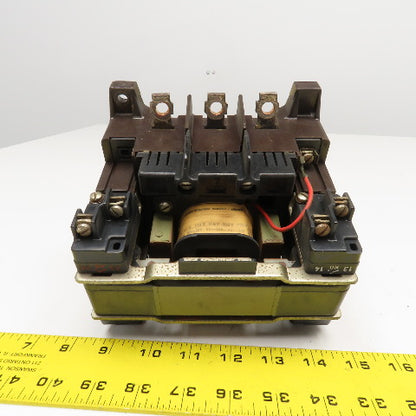 Klockner Moeller DIL 4-22 600V 125Hp MAX Contactor 110V 60Hz Coil