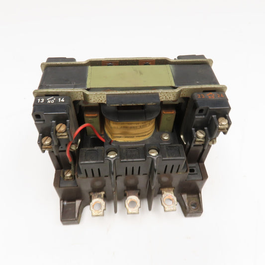 Klockner Moeller DIL 4-22 600V 125Hp MAX Contactor 110V 60Hz Coil