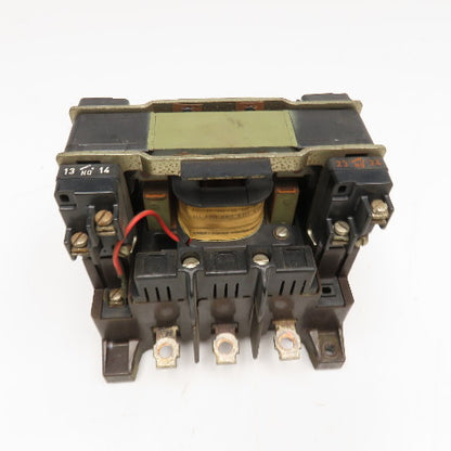 Klockner Moeller DIL 4-22 600V 125Hp MAX Contactor 110V 60Hz Coil