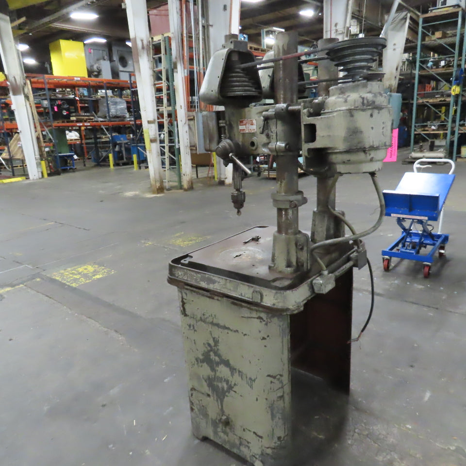 Cincinnati Royal 18 2 Head Spindle Gang Drill Press 5" Stroke 28" x 23" Table