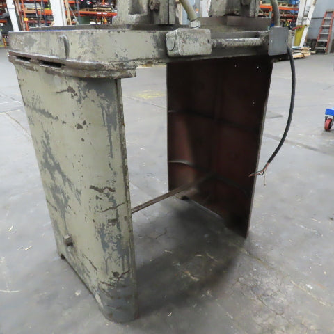Cincinnati Royal 18 2 Head Spindle Gang Drill Press 5" Stroke 28" x 23" Table