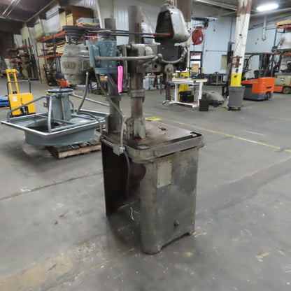 Cincinnati Royal 18 2 Head Spindle Gang Drill Press 5" Stroke 28" x 23" Table
