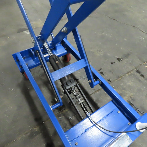 Nu-Lift BL15 Mobile Manual Carton Tilting Lift Table 150KG 330LB 15"-36" H