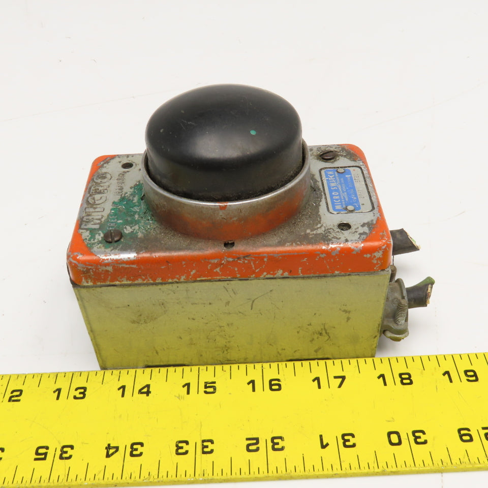 Honeywell 2PH1 Micro Switch Momentary Contact Palm Button Switch 600V AC