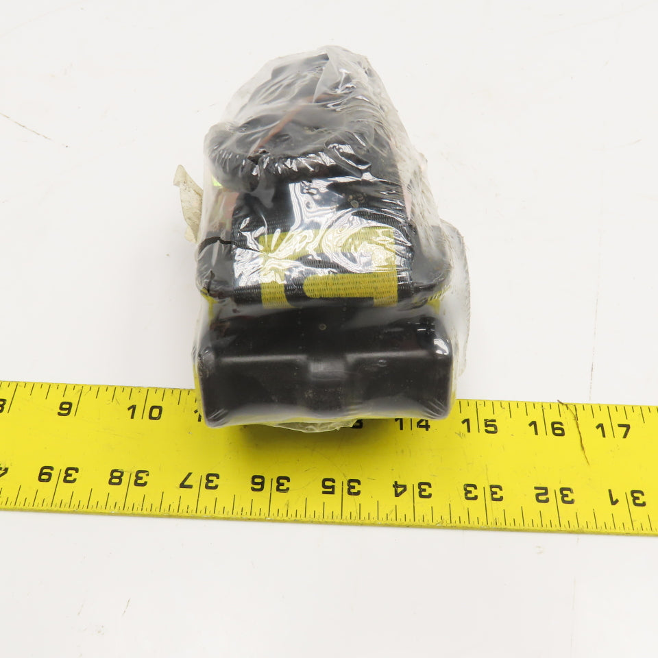 Uline H-9153 2" x 10' Retractable Ratchet Tie Down Strap