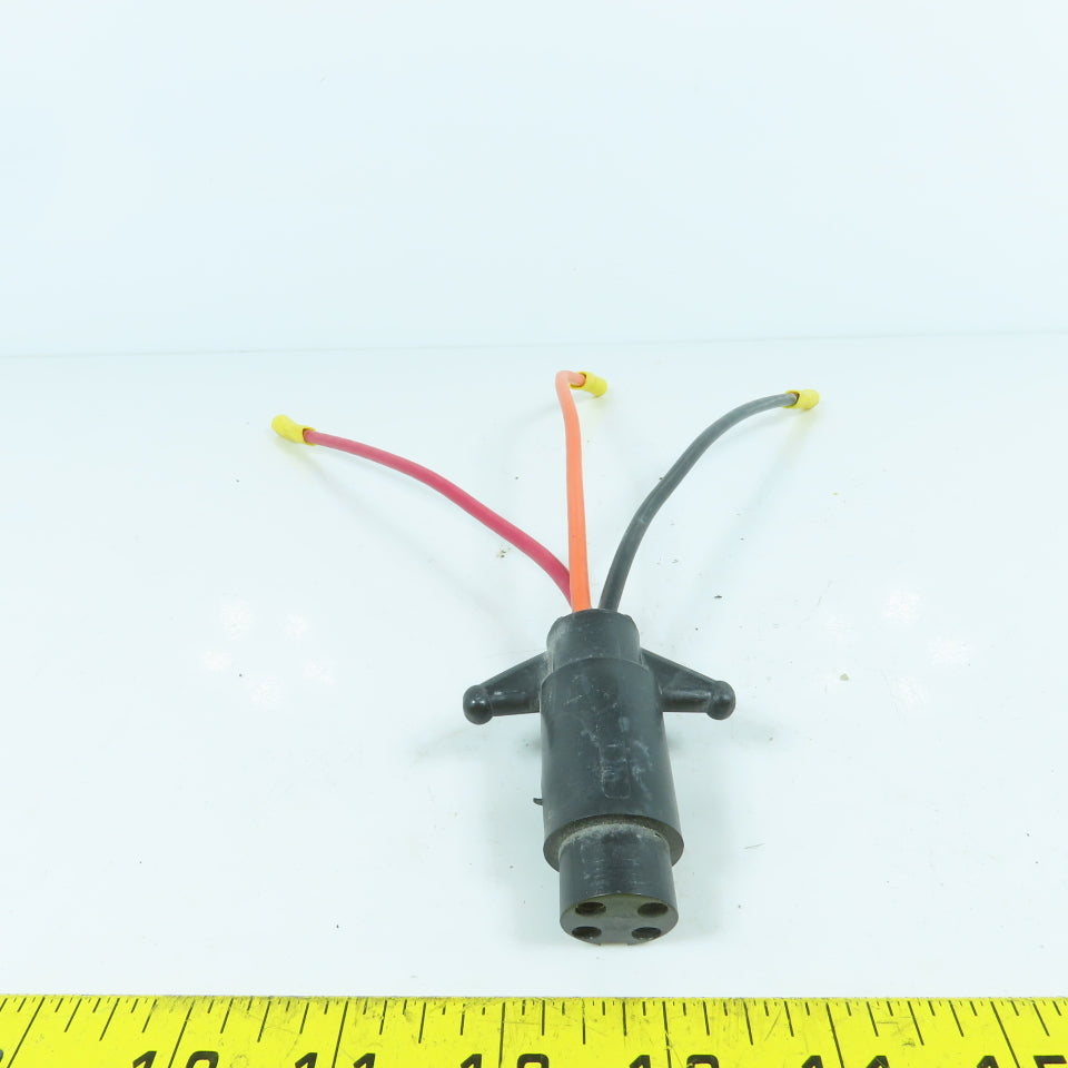 4-Hole 3-Wire Female Pigtail Cordset Plug-In W/ Notch For Marine Boats