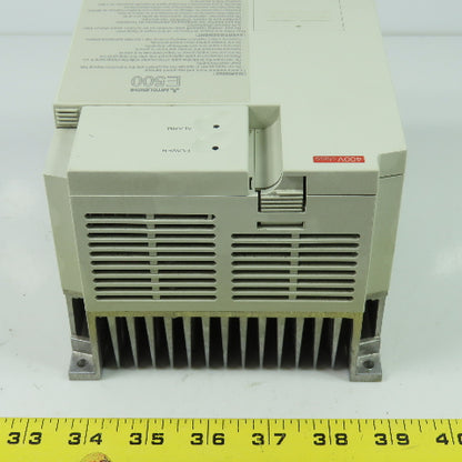 Mitsubishi FR-E540-0.75-NA 1HP AC Inverter Drive 380-480VAC Input 2.6A Output