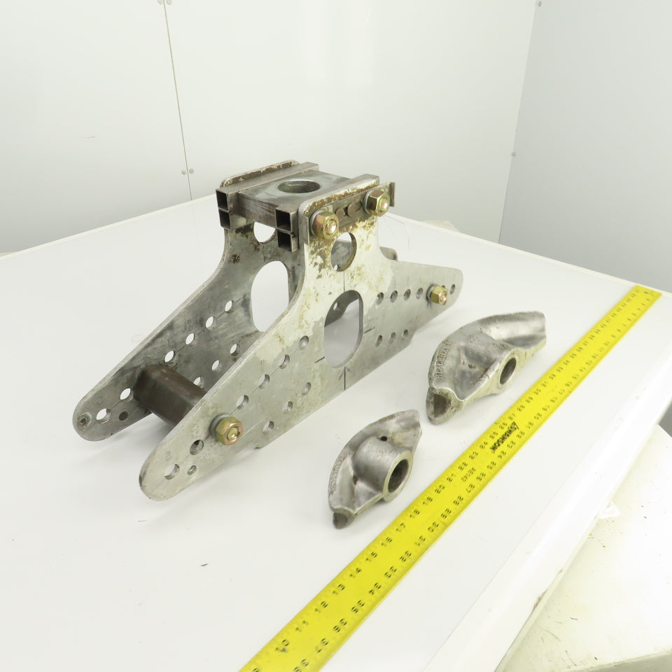 Blackhawk Z1200 Pipe & Conduit Bender Frame With 2 Dies 3/4" Z1202 1-1/4" Z1204