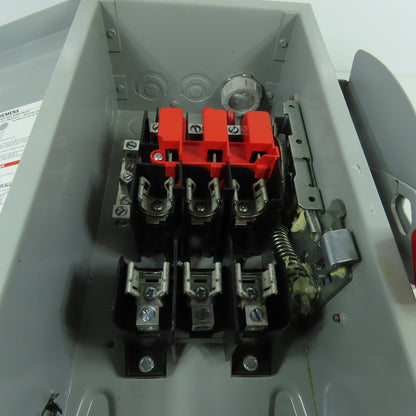 Siemens GF322N 60A General Duty Fusible Safety Disconnect Switch 2240VAC/DC