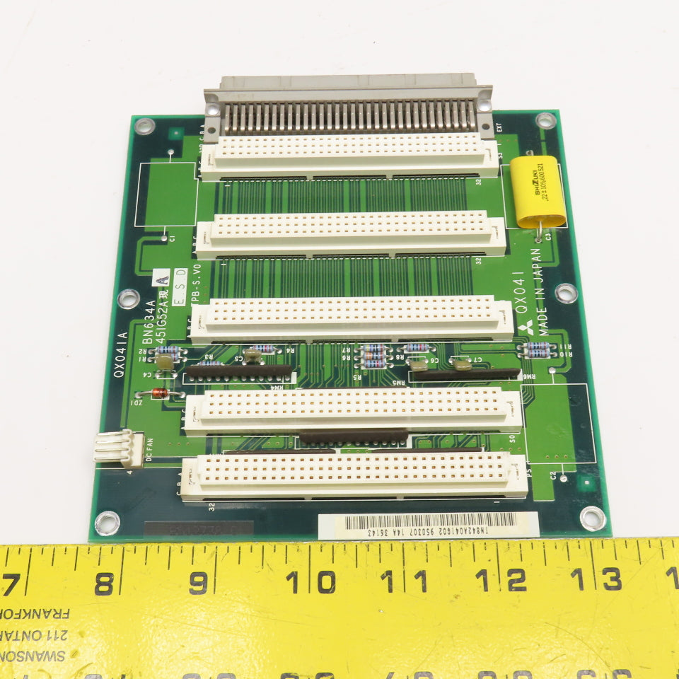Mitsubishi QX041A PLC 5 Slot Motherboard Chassis Circuit Board