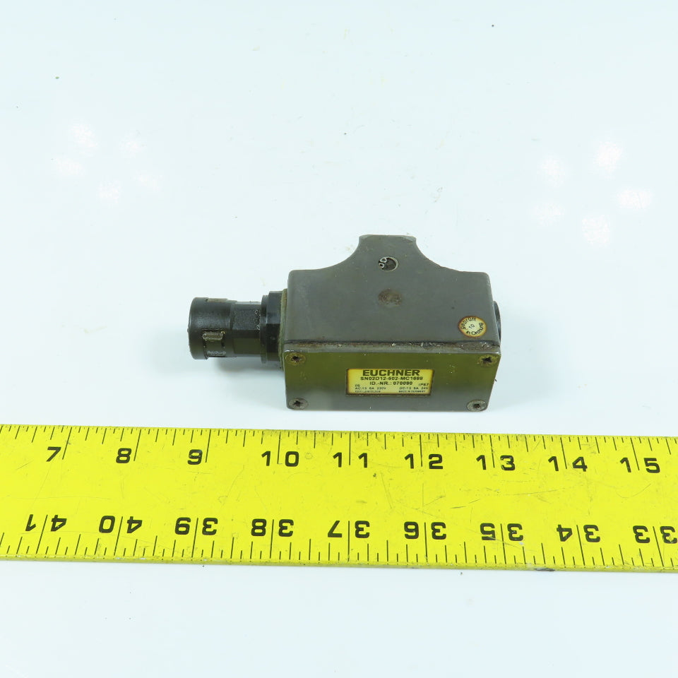 Euchner SN02D12-502-MC1688 Limit Switch 24V 6A