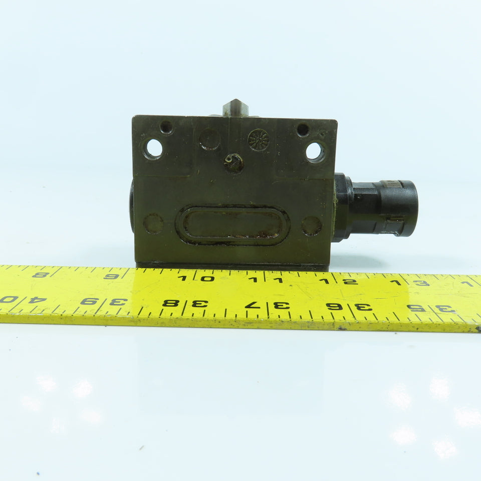 Euchner SN02D12-502-MC1688 Limit Switch 24V 6A