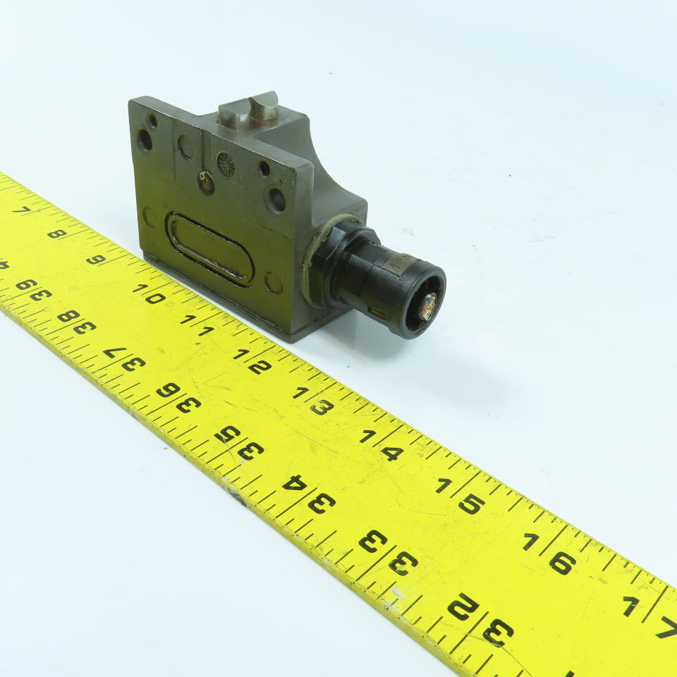 Euchner SN02D12-502-MC1688 Limit Switch 24V 6A