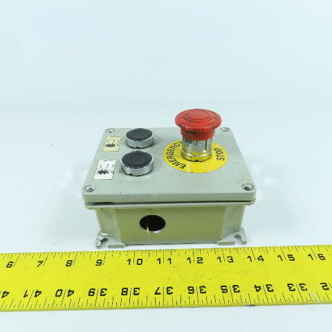 3-Button Operator Control Enclosure With E-Stop & 2-Push Buttons 600V
