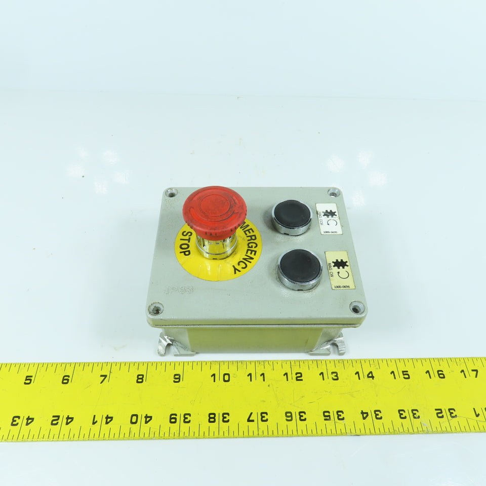 3-Button Operator Control Enclosure With E-Stop & 2-Push Buttons 600V