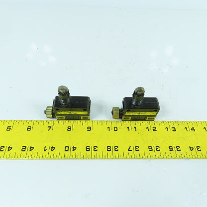Yamatake EN60947-5-1 Roller Plunger Limit Switch 250V Lot of 2