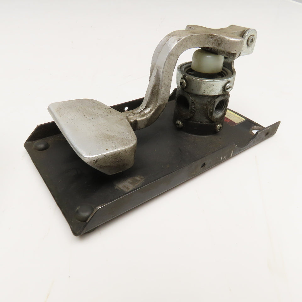 Humphrey 250F 3 10 Pneumatic Foot Control Operator Valve Switch 1/4" NPT