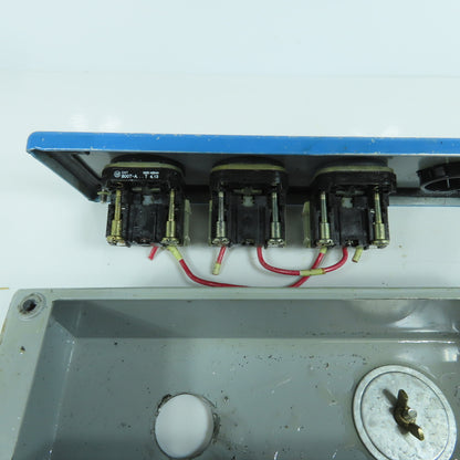 800T-A 3-Button Operator Control Station Momentary Contact Switches 600V