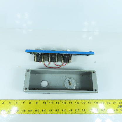 800T-A 3-Button Operator Control Station Momentary Contact Switches 600V