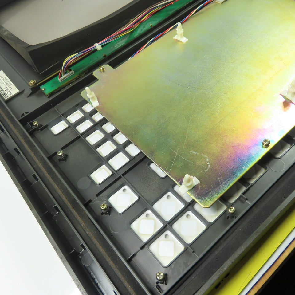 Mitsubishi 4YZ207B-3 Operator Control Panel Board