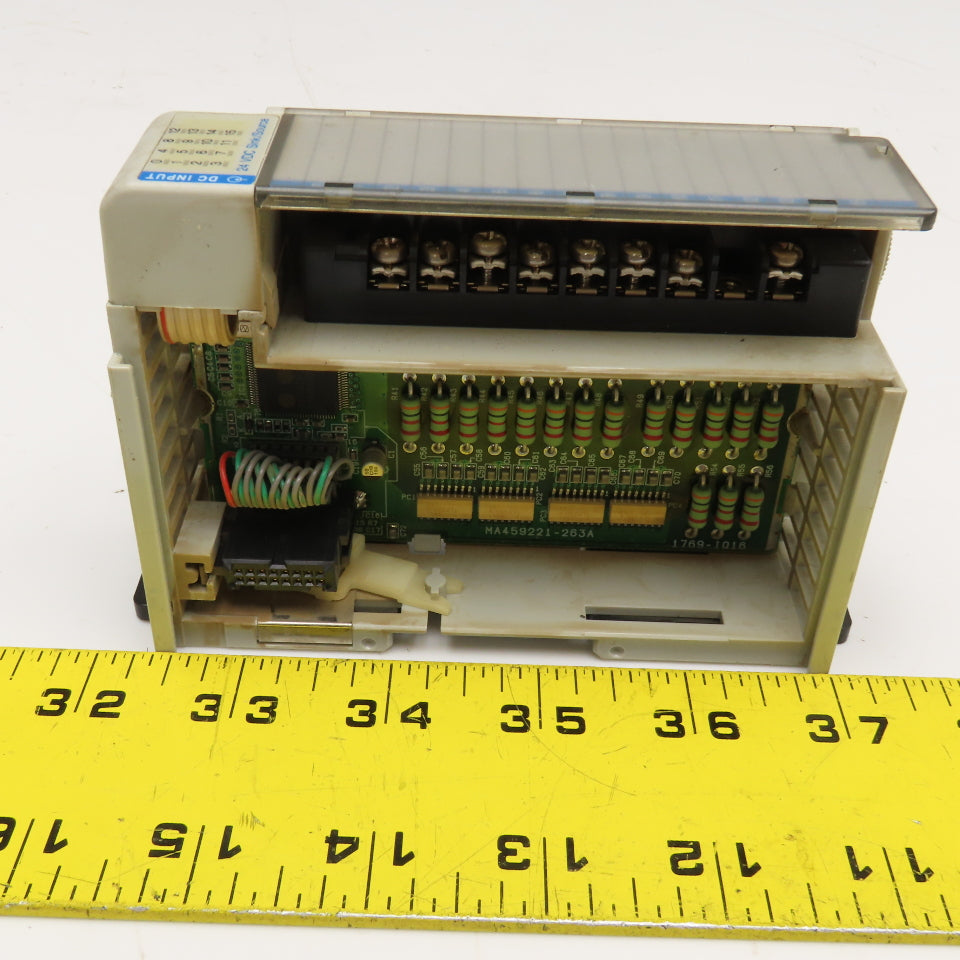 Allen Bradley 1769-IQ16 Ser A Rev 1 F/W Rev. 1.1 DC Input Module 16PT