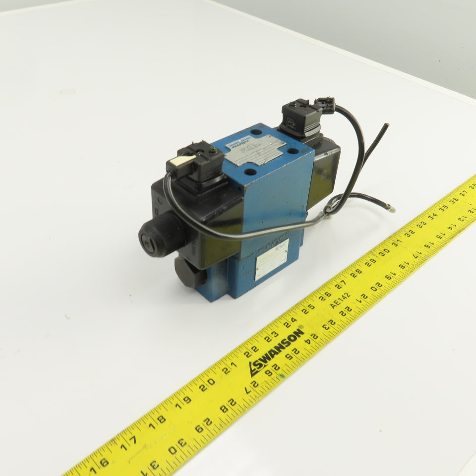 Rexroth 4WE10031/0FCW110 Z2S 10-1-32/V Directional Hydraulic Valve W/ WZ65-4-L