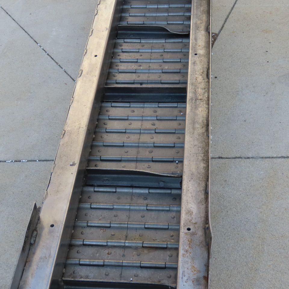 10'' x 140'' Incline Chip Conveyor 3/4Hp 230/480V 3Ph 6FPM 56'' Discharge